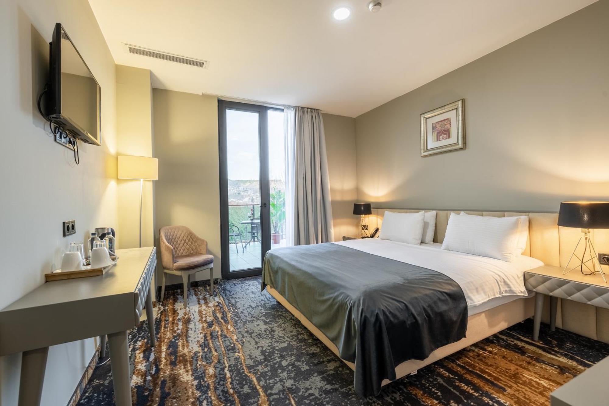 Brosse Garden Hotell Tbilisi Eksteriør bilde