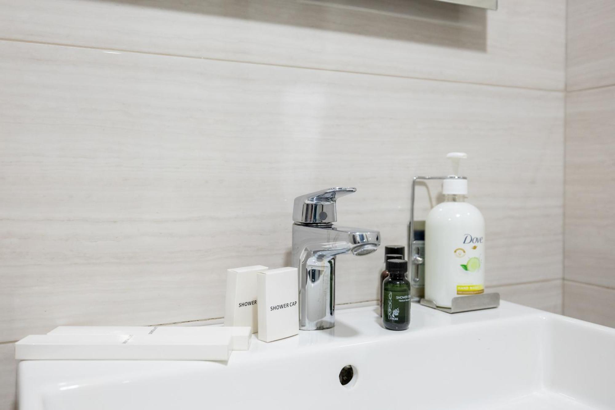 Brosse Garden Hotell Tbilisi Rom bilde